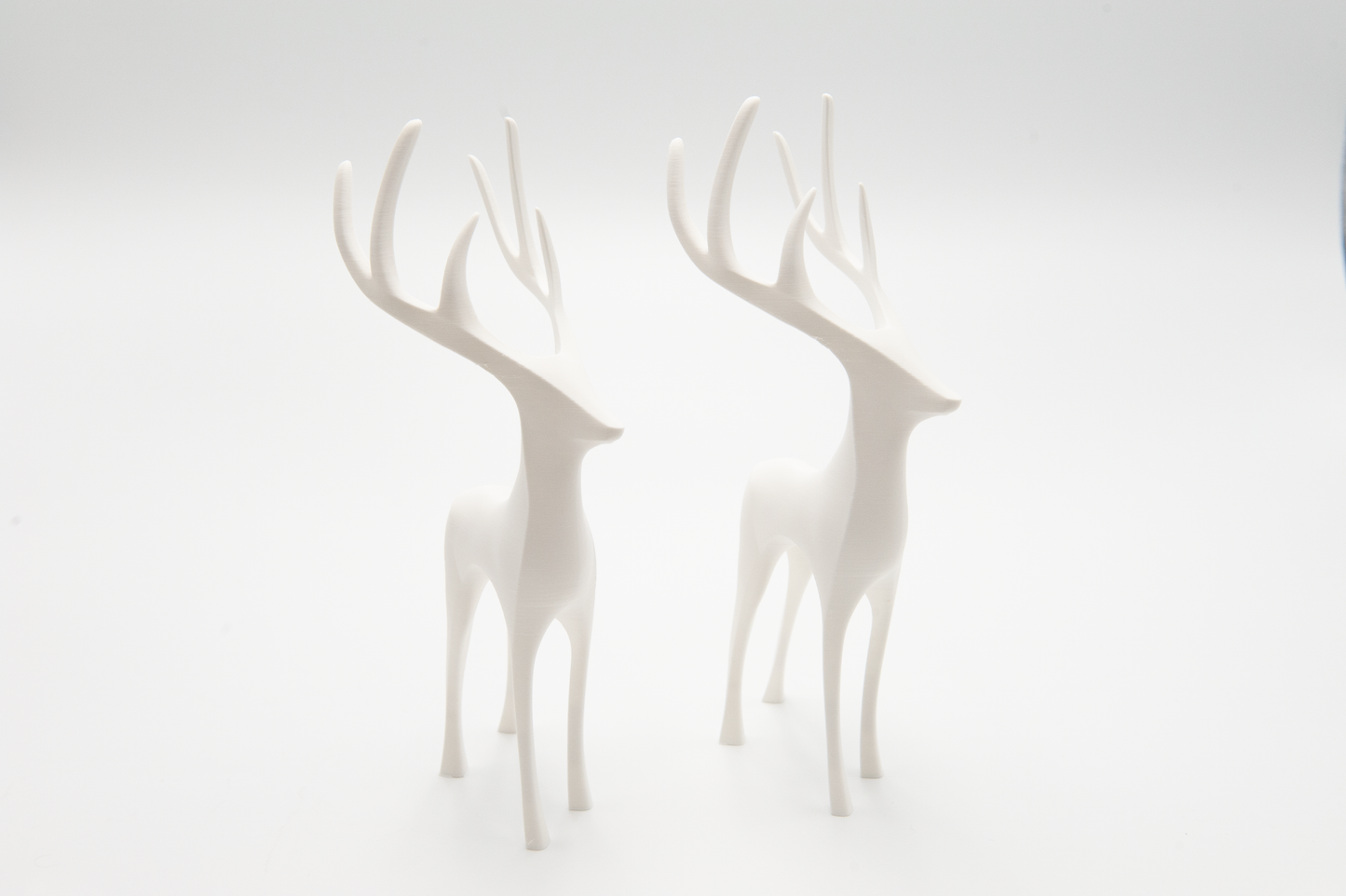 Moderne Skultpur als Hirsch